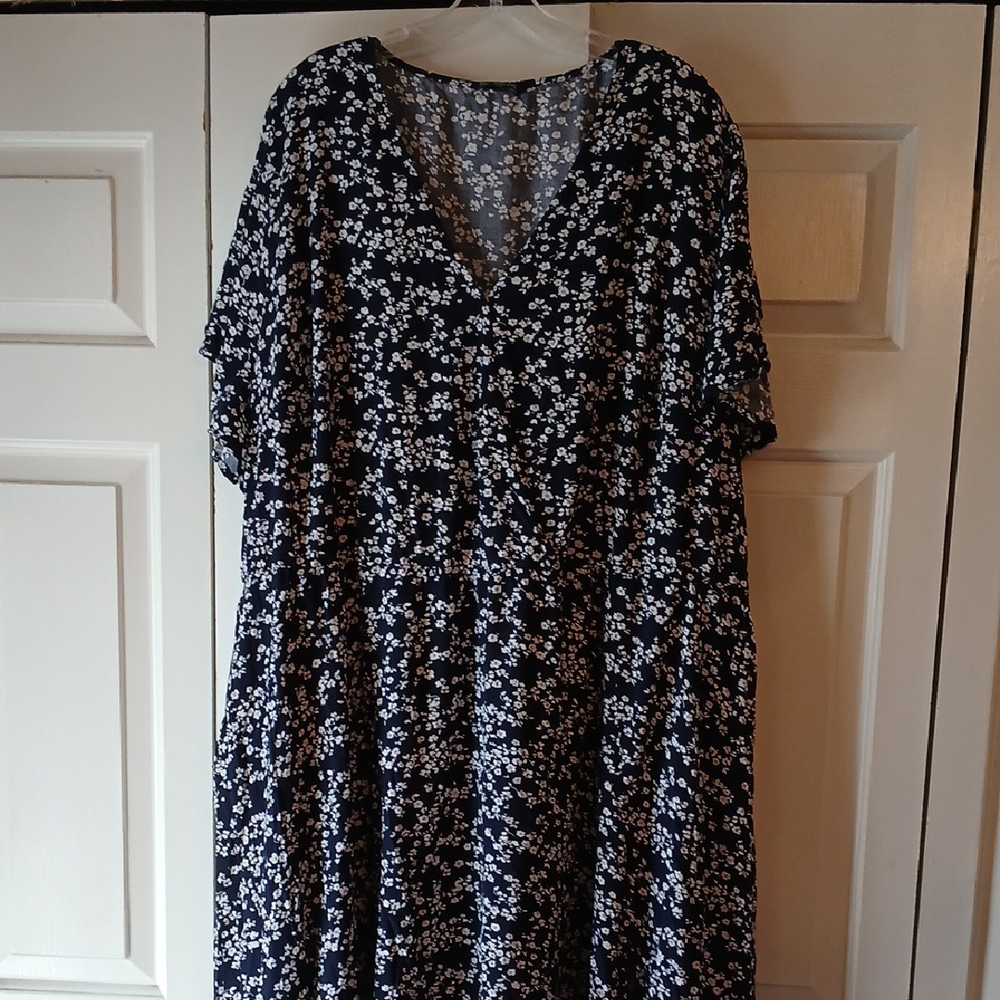 BloomChic Blue and White  Maxi Dress With Pockets